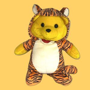 Winnie The Pooh Dressed As Tigger Large 21” Pristine Condition Toy Network